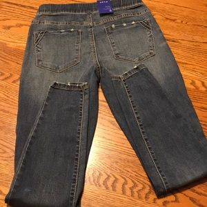 Apt. 9 Pull-On Skinny Jeans